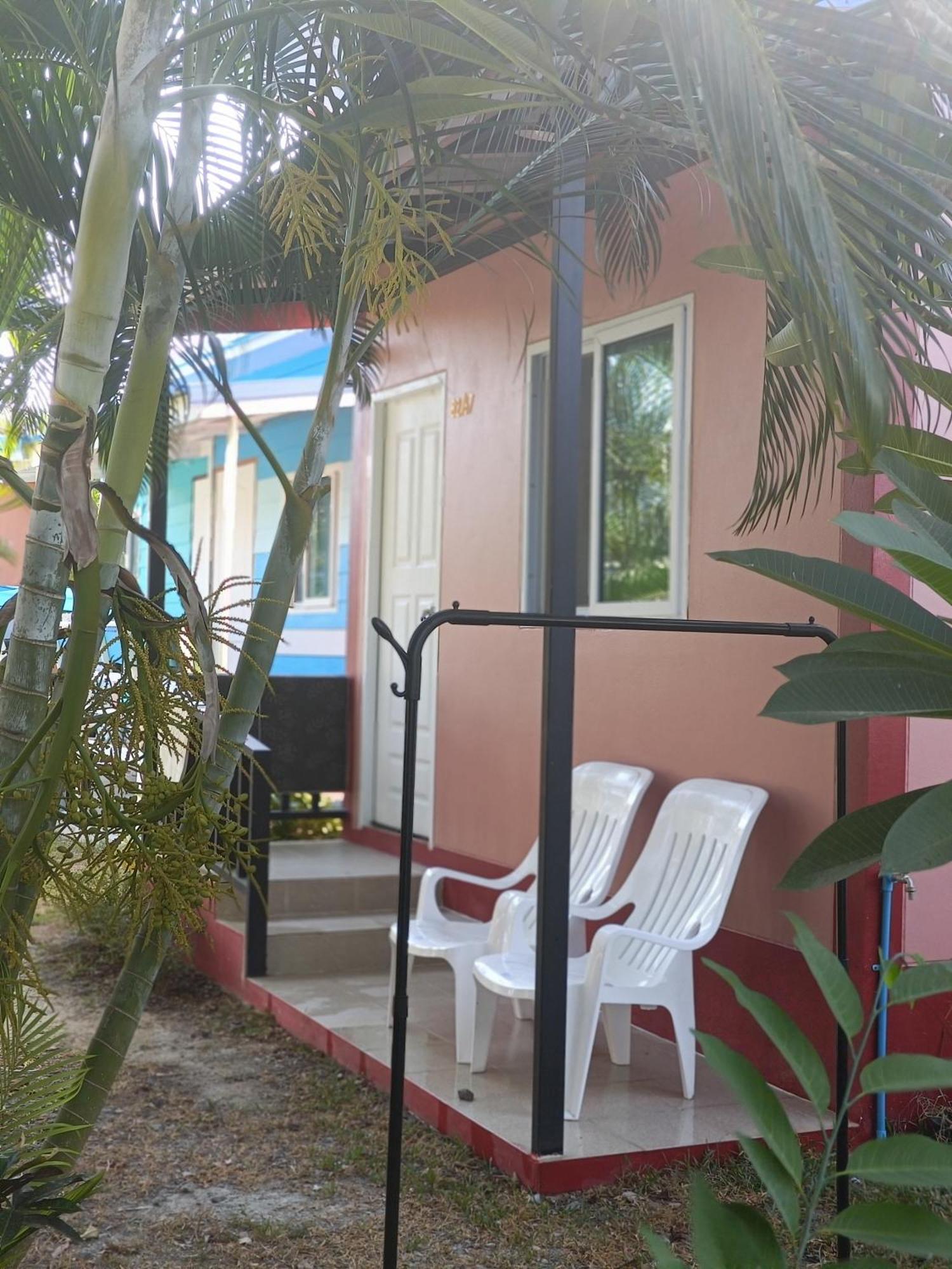 Chill Land House Hotel Bang Tao Beach  Exterior photo